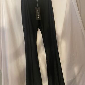 Women's White Fox Boutique Shock Value Pants in Black Size XS